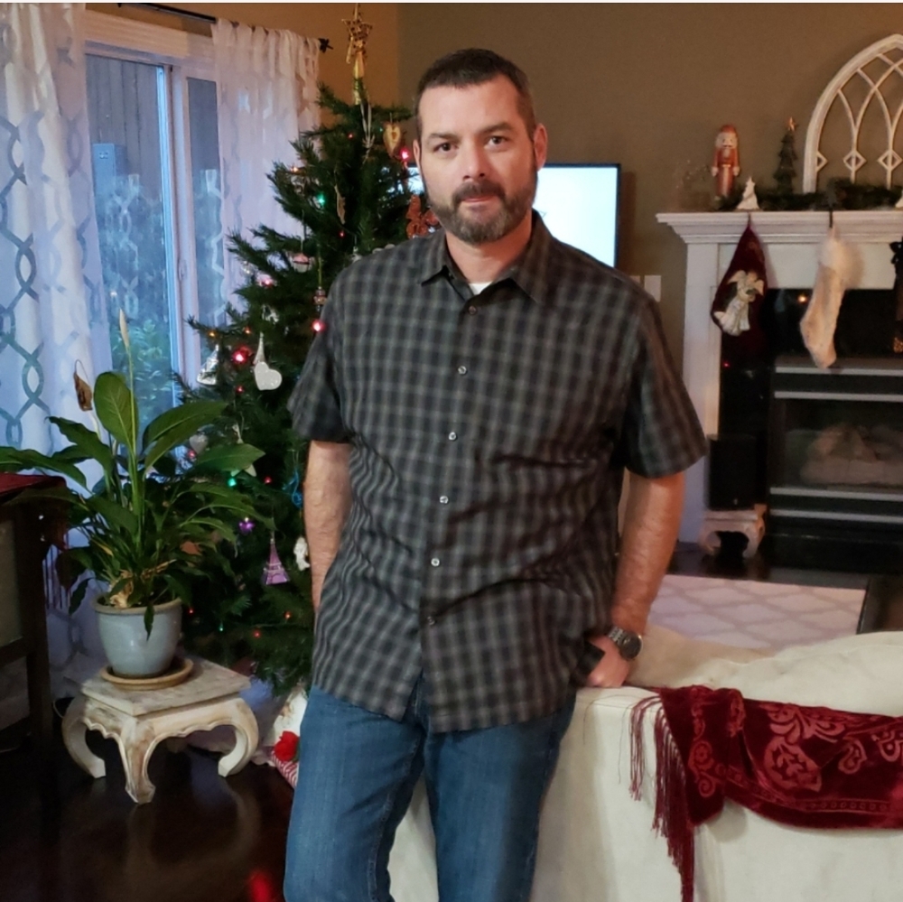 Mens button up casual shirt